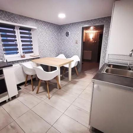 Zielona Ferienhaus *