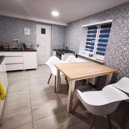 Zielona Holiday home